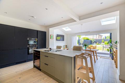 6 Fruin Road, Glasgow, G15 6SQ