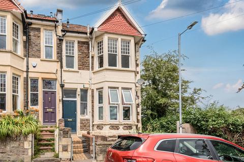 2 bedroom maisonette for sale, Station Road, Bristol BS7