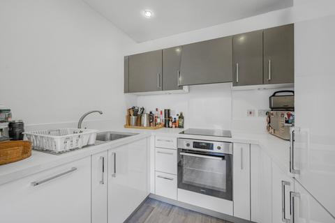 1 bedroom flat for sale, Oxley Square, London