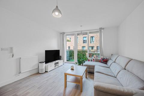 Oxley Square, London, E3