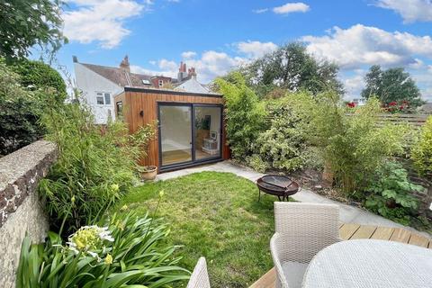 undefined, Semley Road, Brighton