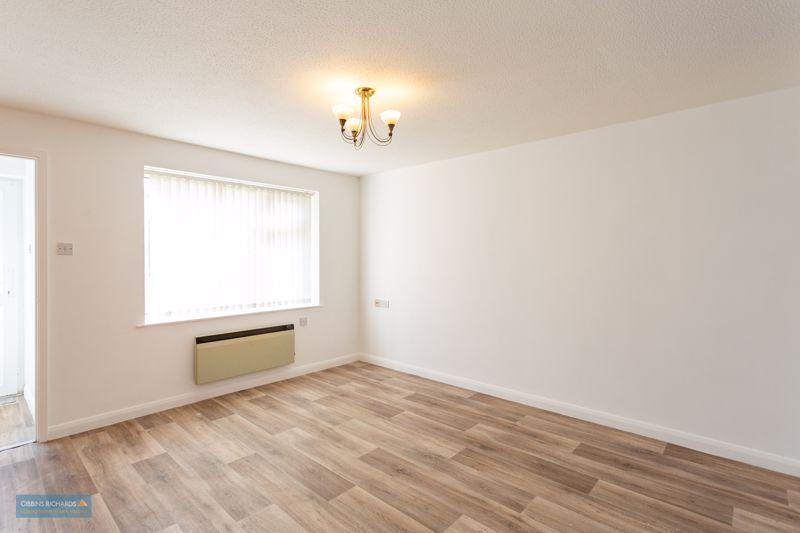 Sitting/Dining Room