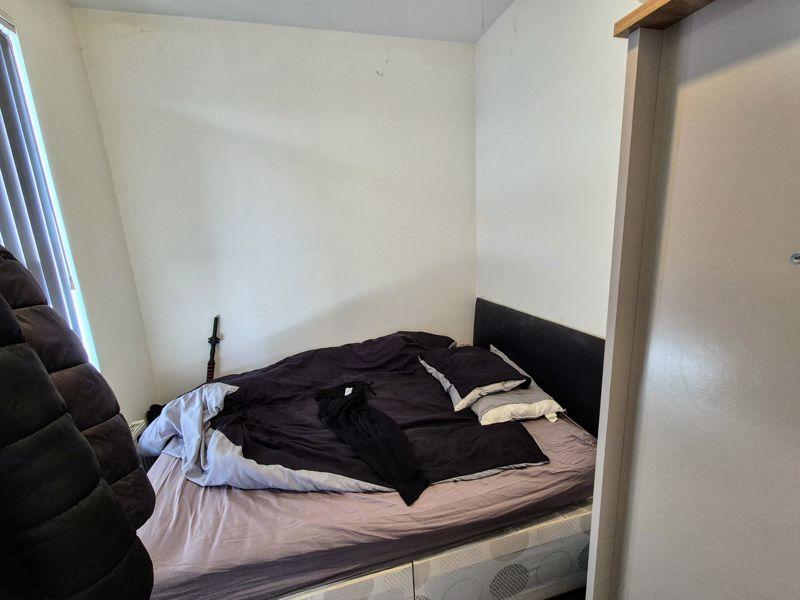 Flat 4 Bedroom