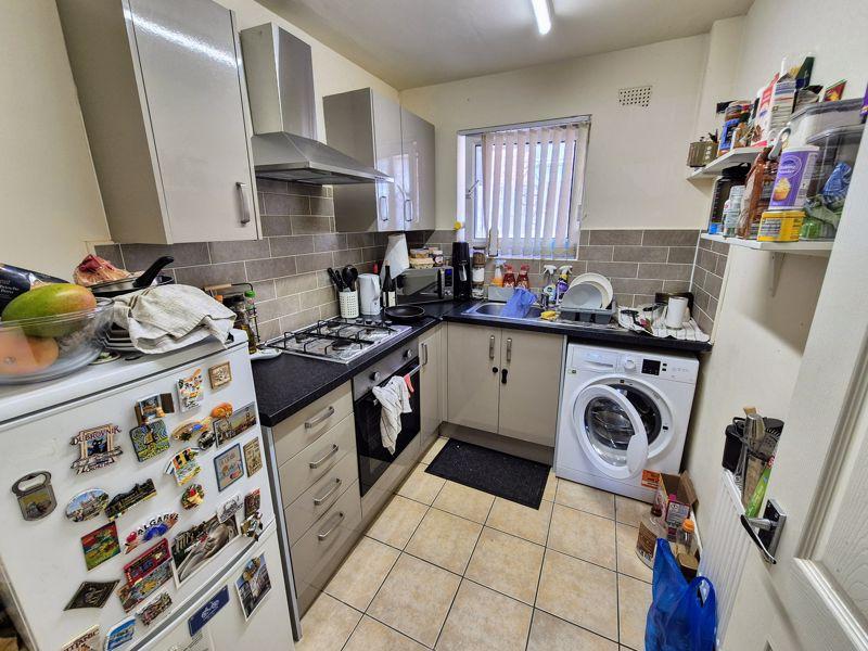 Flat 1 Kitchen