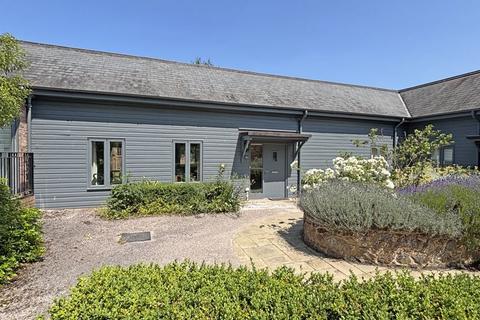 1 bedroom bungalow for sale, Wellington TA21