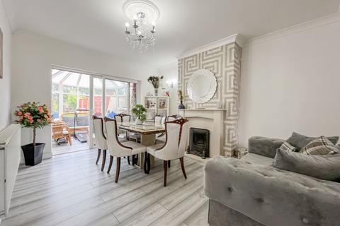 31 Church Road, Oxley, Wolverhampton, WV10 6AB