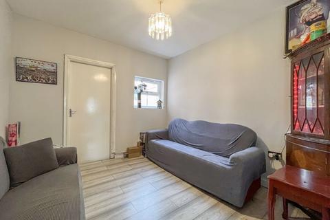 31 Church Road, Oxley, Wolverhampton, WV10 6AB