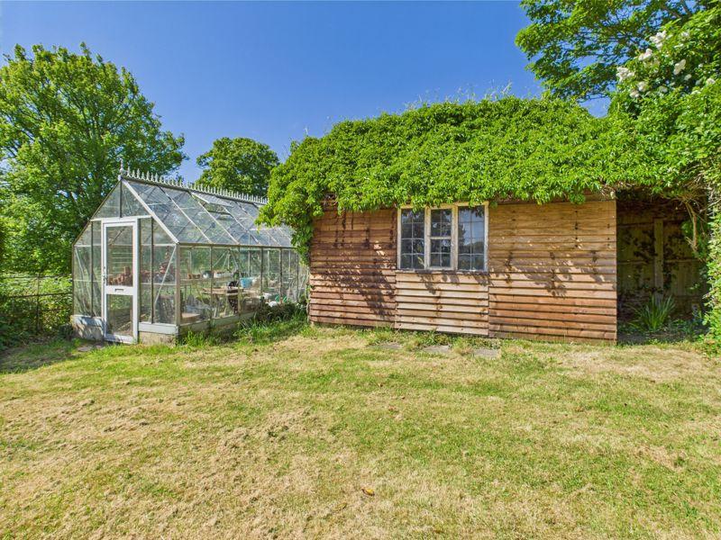 Shed / Greenhouse