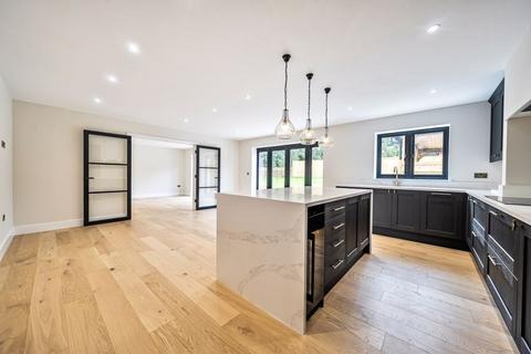 undefined, Standen Street, Iden Green