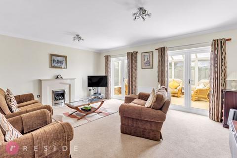 4 bedroom detached house for sale, Broadhalgh Avenue, Rochdale OL11