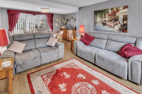 4 bedroom detached house for sale, Sandpiper Close, Bamford, Rochdale, OL11 5QD