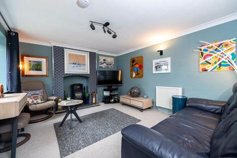 2 bedroom end of terrace house for sale, 37 High Street, Newton on Trent, Lincoln
