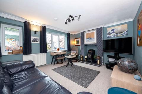 2 bedroom end of terrace house for sale, 37 High Street, Newton on Trent, Lincoln