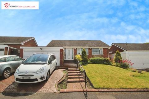 3 bedroom detached bungalow to rent, St Austell Road, Walsall