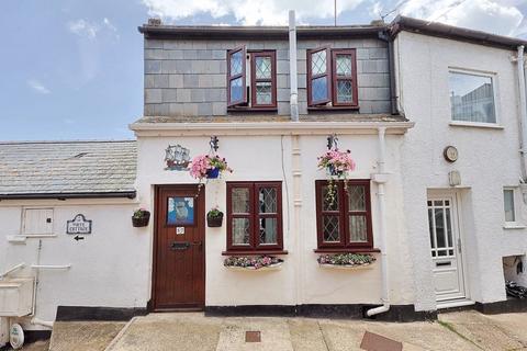 2 bedroom terraced house for sale, HIGHER STREET