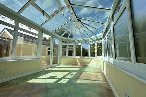 3 bedroom semi-detached house for sale, Ashburnham Road, West Park, Plymouth. A fabulous 3 bed semi detached family home with driveway, GARAGE & large...