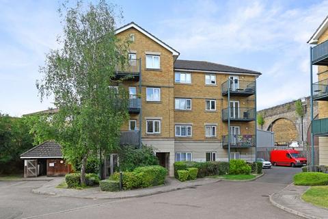 Fentiman Way, Harrow