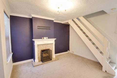 2 bedroom terraced house for sale, Dursley Road, Trowbridge