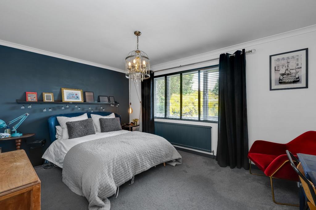 Prinicpal Bedroom