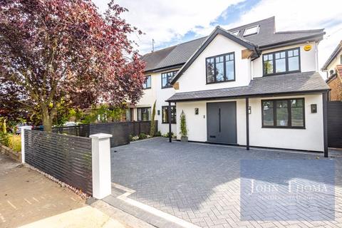 5 bedroom semi-detached house for sale, Grange Crescent, Chigwell IG7