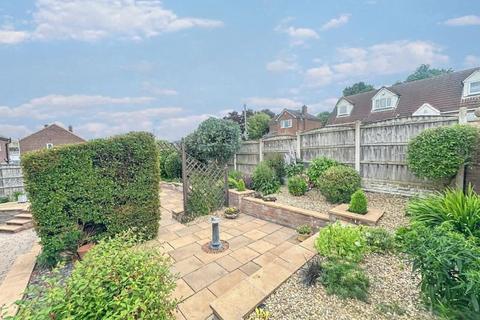 3 bedroom semi-detached house for sale, Nunns Lane, Featherstone WF7