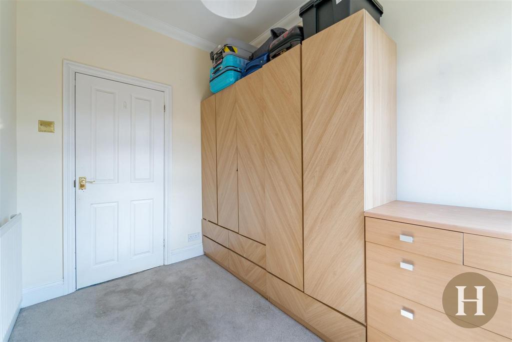 Hadleigh Estate Agents-23.jpg