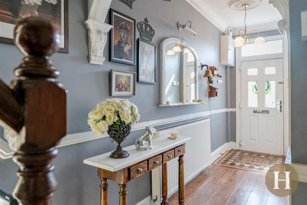 Hadleigh Estate Agents-62.jpg