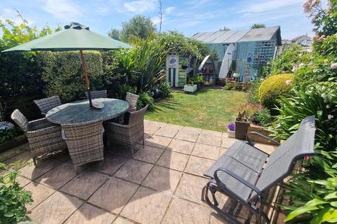 4 bedroom terraced house for sale, Broomlands Close, St Helens, Isle of Wight, PO33 1XH