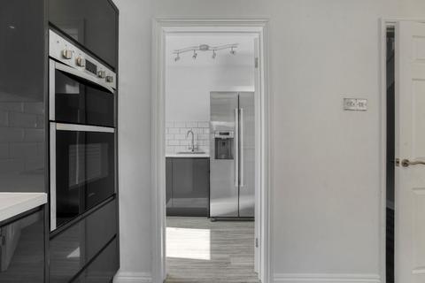 undefined, Caldecotte, Milton Keynes MK7
