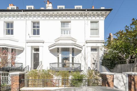 Russell Crescent, Brighton, BN1