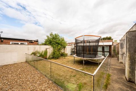 78 Minster Way, Slough, SL3 7EX