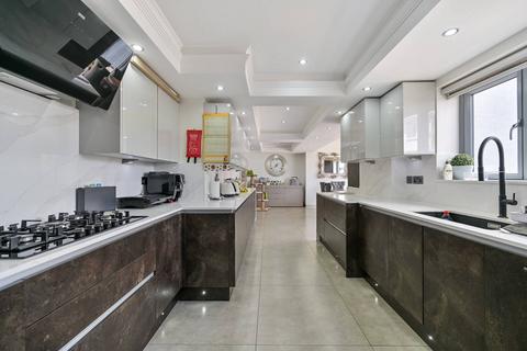 Lower Cippenham Lane, Slough, SL1