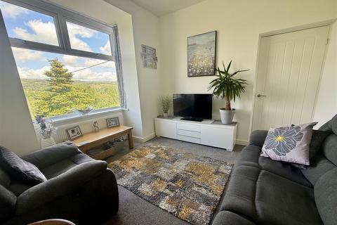 2 bedroom bungalow for sale, Ponthenry Road, Pontyates, Llanelli