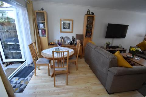 undefined, Parkside Close, Houghton Regis, Dunstable, Bedfordshire, LU5