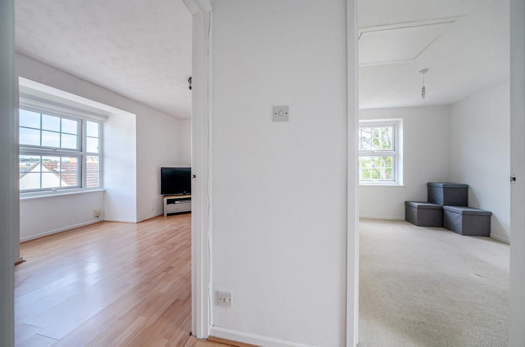 1316105-8-685e687...