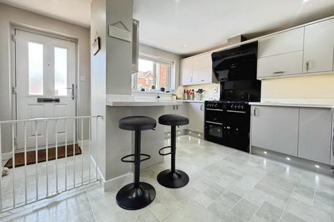 5 Roddis Close, Dinnington, Sheffield, S25 2XH