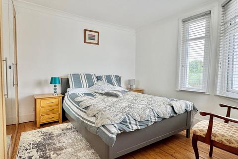 23 Station Road, Folkestone, CT19 4AY