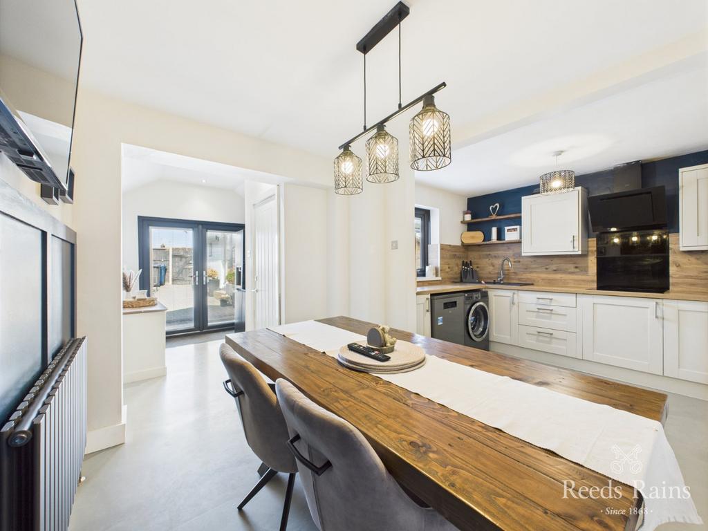 Dining Kitchen