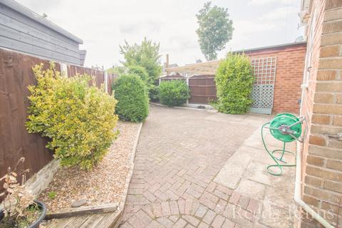 Rossmore Road West, Ellesmere Port CH66