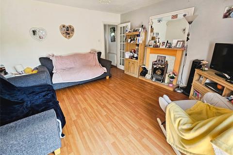 73 Lilac Crescent, Edlington, Doncaster, DN12 1NE