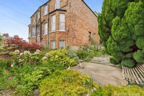 Albion Crescent, North Yorkshire YO11