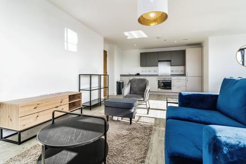 2 bedroom apartment to rent, Furness Quay, Greater Manchester M50
