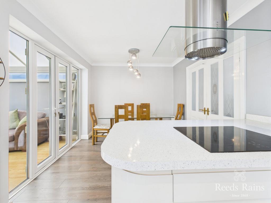 Kitchen/ Diner