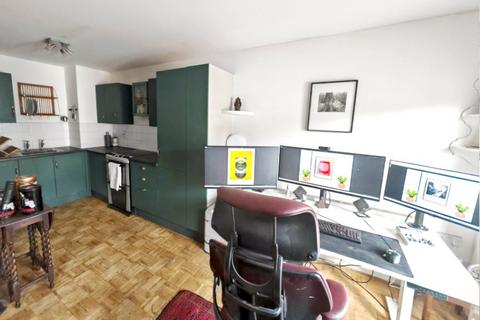 undefined, West Golds Way, Devon TQ12