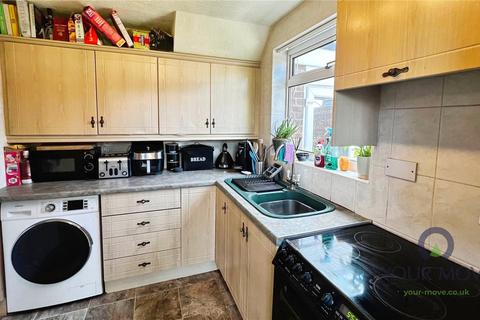 3 bedroom semi-detached house for sale, Rakewood Drive, Greater Manchester OL4
