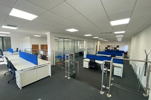 Office to rent, 34-40 Grey St Newcastle Upon Tyne NE1 6AE