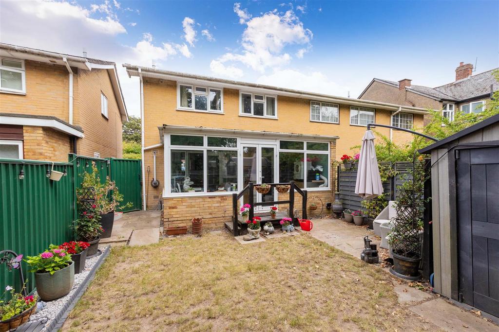 13 B Station Road-3.jpg