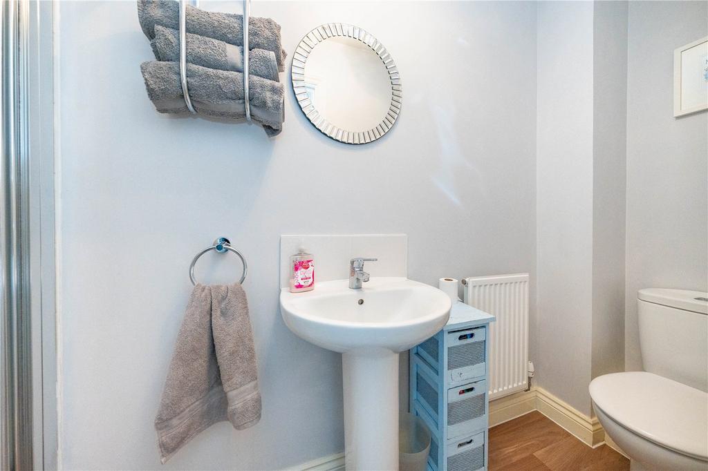 En Suite To Main