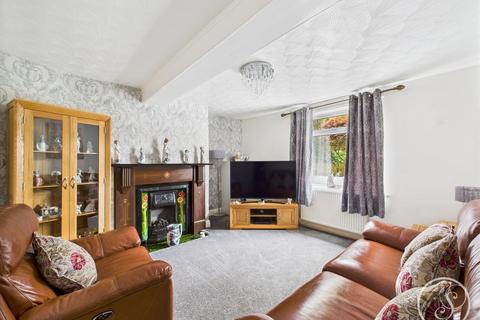 2 bedroom cottage for sale, Town Street, Middleton, Leeds