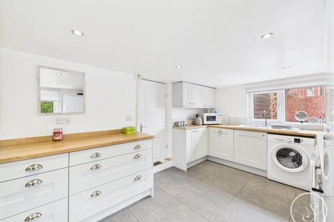 2 bedroom cottage for sale, Town Street, Middleton, Leeds